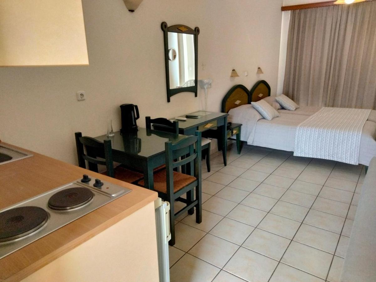 Zannis Hotel Rethimnon Buitenkant foto