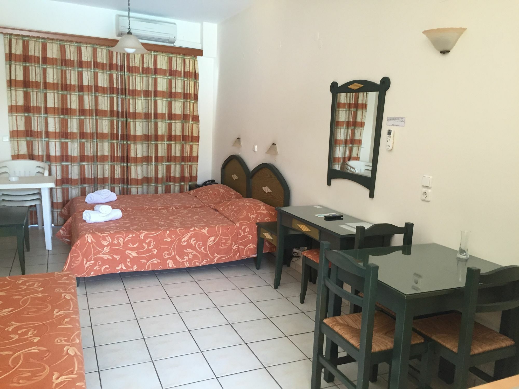 Zannis Hotel Rethimnon Buitenkant foto